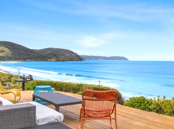 twistedwheel | Moggs Creek: Coastal Hamlet and Beach
