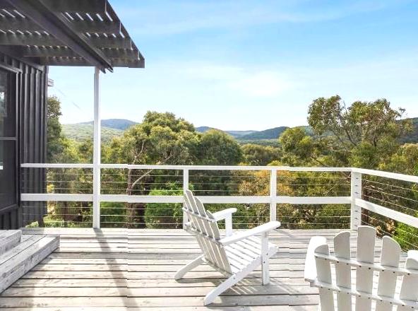 twistedwheel | Moggs Creek: Coastal Hamlet and Beach